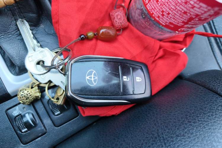 Used Toyota Highlander 2015 2.0T Four-Wheel Drive Luxury Edition 7-Seater
