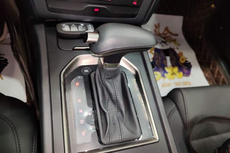 Used Hongqi H7 2021 1.8T Executive Edition
