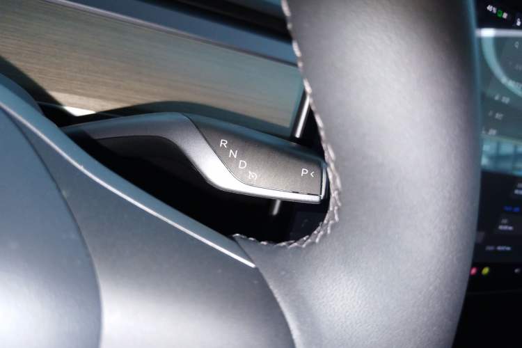 Used Tesla Model Y 2021 Standard Range Rear-Wheel Drive Version Gear Lever