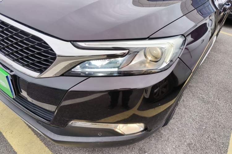 Used DS 6 2014 1.6T Luxury Edition THP160