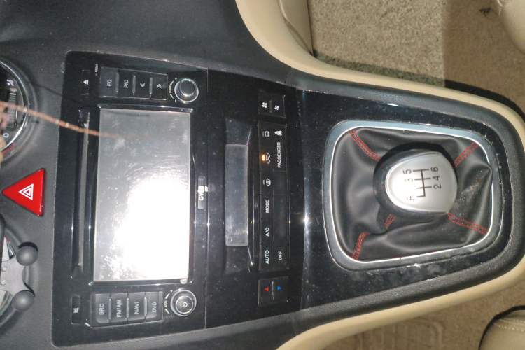 Used Haval H6 2012 1.5T Manual Two-Wheel Drive Elite Model
