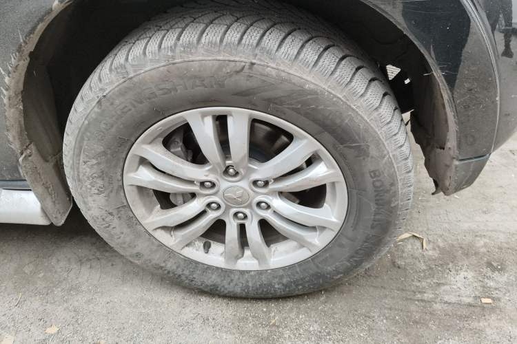 Used Mitsubishi Pajero 