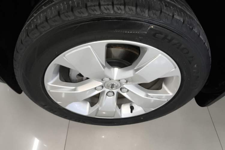 Used Volvo XC40 2020 T3 Smart & Stylish Edition Left Front Wheel Hub