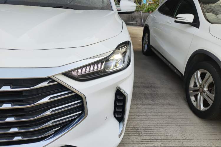 Used JETOUR X70 PLUS 2021 1.6T DCT Pro 7-seater