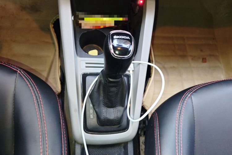 Used Skoda Fabia 2017 1.4L Automatic Car Enjoy Edition
