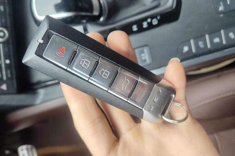 Used Wey VV7 2017 2.0T Flagship Model