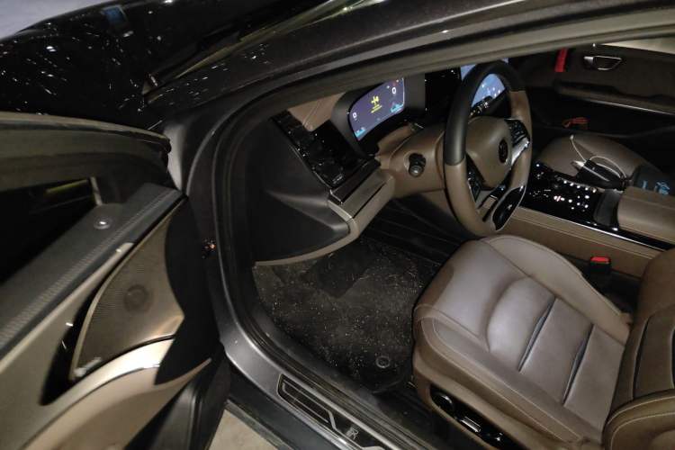 Used BYD Han 2020 DM Four-Wheel Drive Performance Edition Luxury Model
