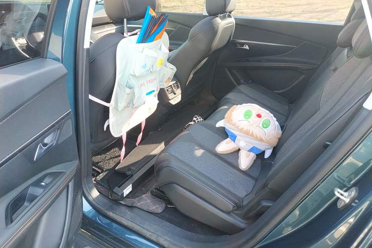 Used Peugeot 5008 2017 350THP 7-Seater Elite Edition
