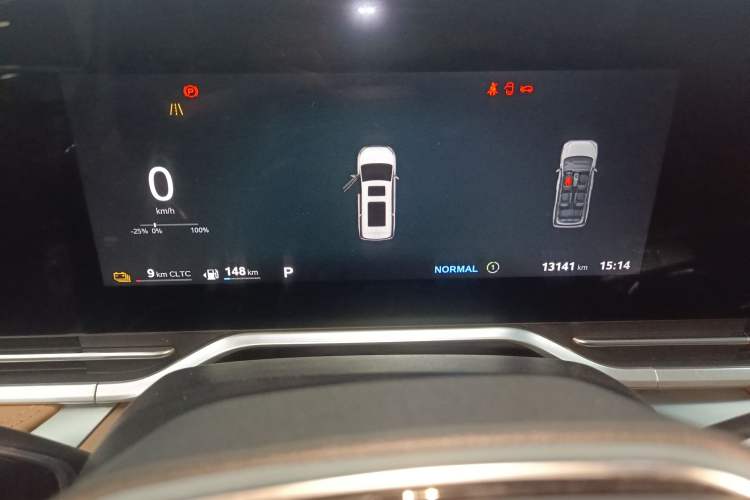 Used SAIC MAXUS Dajia 9 2024 Super Hybrid Long-Range Forest Edition 7-Seater
