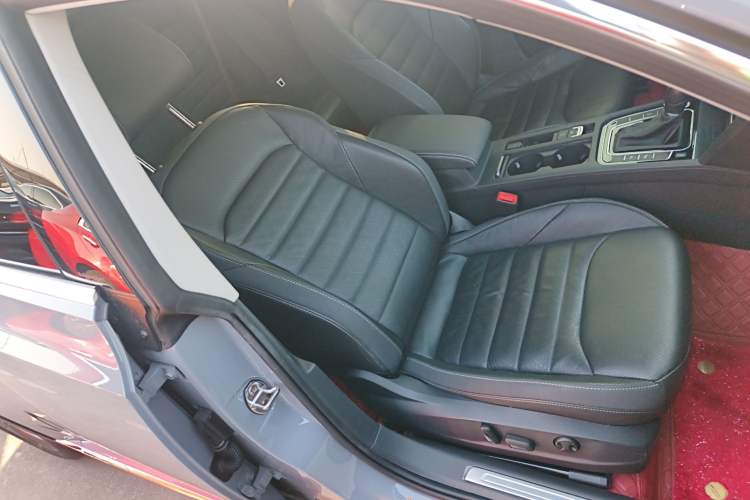 Used Volkswagen FAW-Volkswagen CC 2023 Hunting Vehicle 380TSI Hunter's Heart Edition