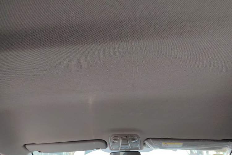 Used JAC Refine M4 2019 Business & Travel Series 2.0L Manual Comfort Model China VI
