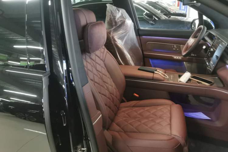 Used Nio ES8 2026 Model 6-seat Executive Luxury Edition
