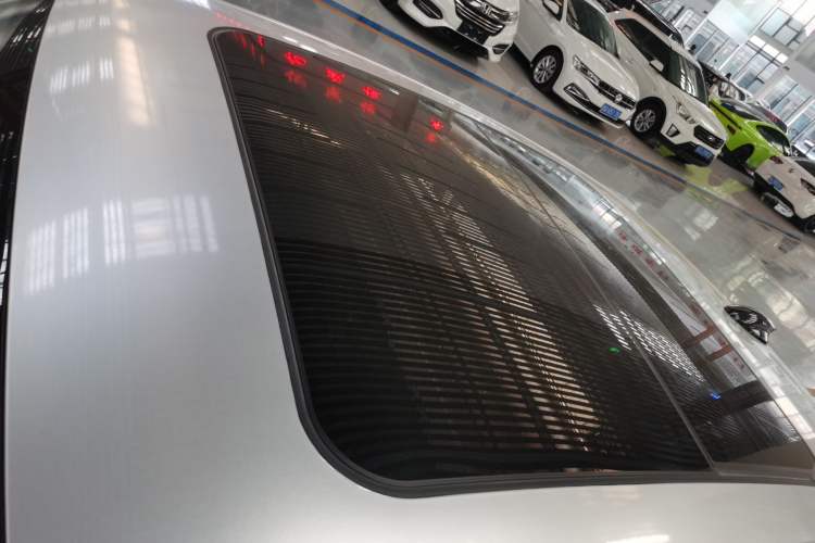 Used Hongqi H9 2023 2.0T Smart Connect Flagship Edition
