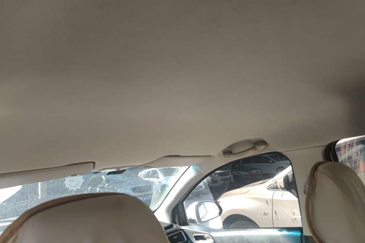 Used Baojun 310W 2018 1.5L Automatic Fashion Edition China VI