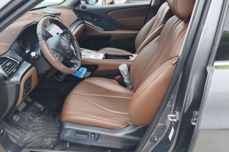 Used Acura CDX 2016 1.5T Two-Wheel Drive Deluxe Edition