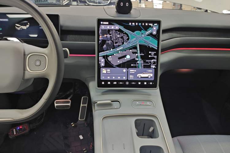 Used Nio ES8 2023 75 kWh Executive Edition
