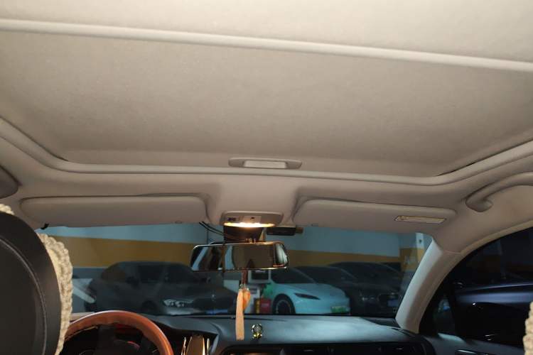 Used Citroen C5 2012 2.3L Automatic Prestige Edition Headliner