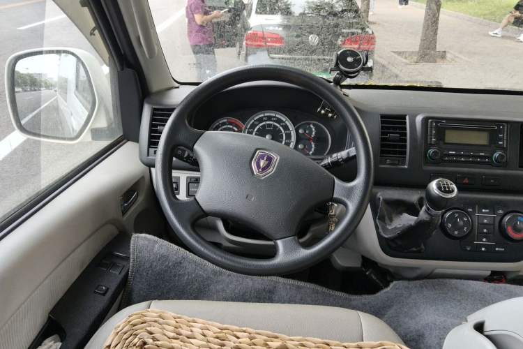 Used Jinbei Hiace 
