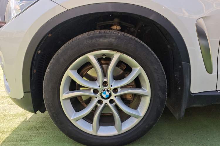 Used BMW X6 2018 xDrive28i
