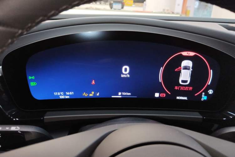 Used Porsche Macan 2024 Macan Long Range Edition