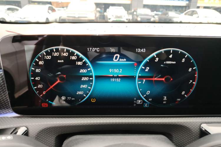 Used Mercedes-Benz A-Class 2021 A 200 L Sport Sedan Fashion Model
