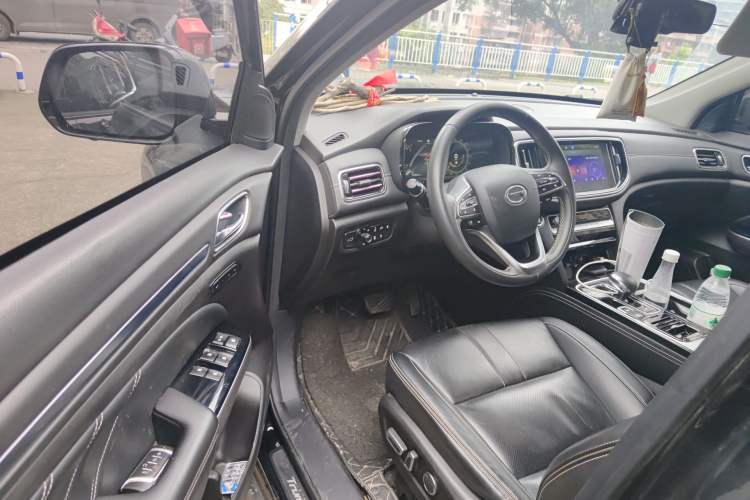 Used GAC Trumpchi GS8 2020 390T Two-Wheel Drive Luxury Smart Connectivity Version (7 Seats) Driver Seat