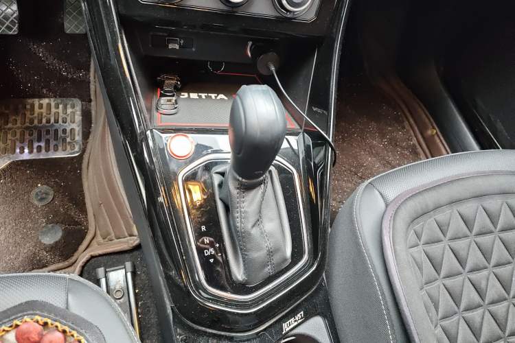 Used Jetta VS5 2022 280TSI Automatic Enjoyment Pro Trim