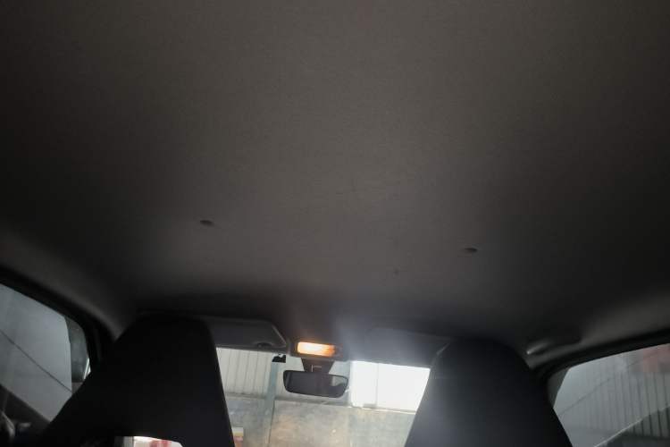 Used Wuling Hongguang MINIEV 2021 Macaron Fashion Model Lithium Iron Phosphate Headliner