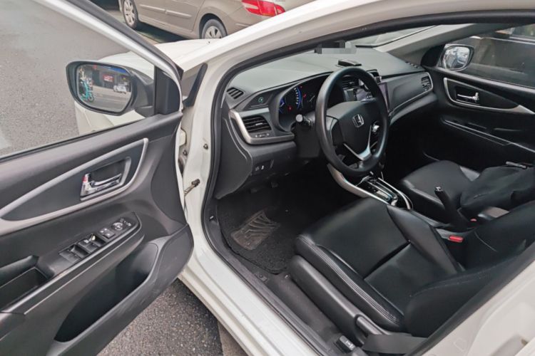 Used Honda Crider 2016 1.8L CVT Comfort Version
