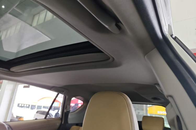 Used Toyota RAV4 2013 2.0L CVT Four-Wheel Drive New Edition
