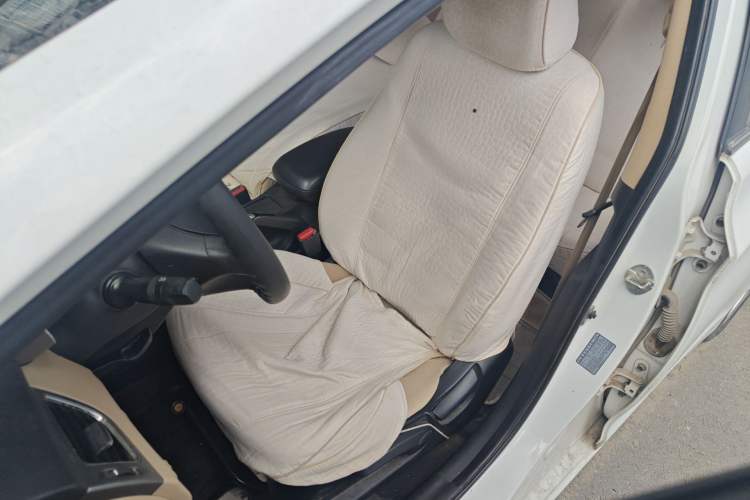 Used Hyundai Elantra (5th Generation / Langdong) 2012 1.6L Manual Leading Model
