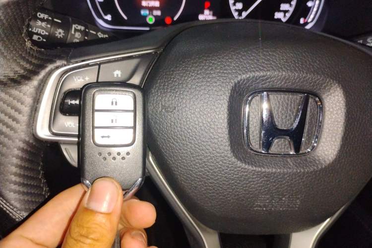 Used Honda Accord 2018 260TURBO Luxury Edition China VI Vehicle Key