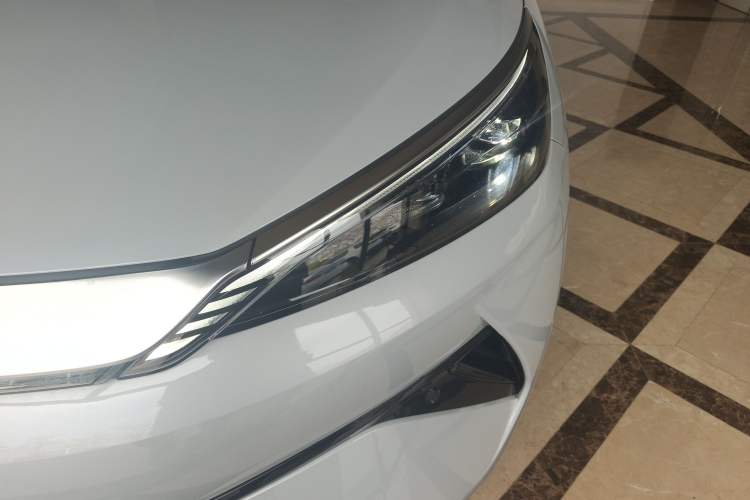 Used BYD Yuan PLUS 2025 Intelligent Driving Version 510 KM Beyond-Grade Edition
