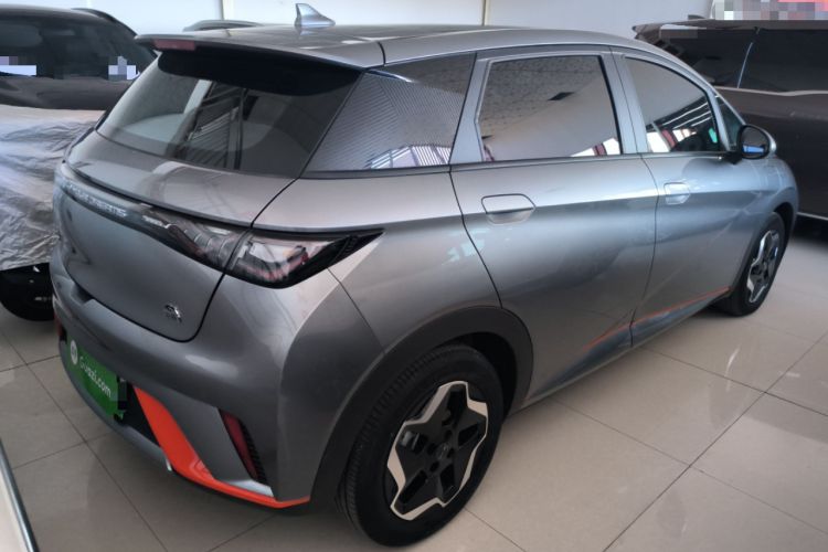 Used BYD Dolphin 2021 405 km Fashion Edition
