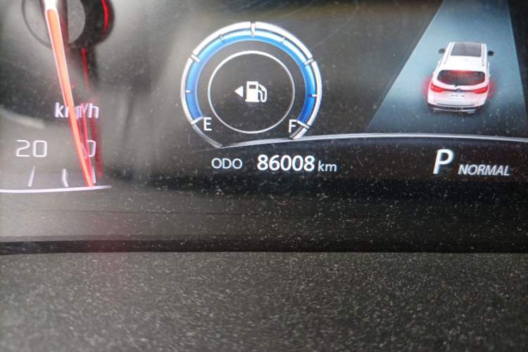 Used CHANGAN CS75 2018 280T Automatic Smart Edition China V-standard Odometer Close Up