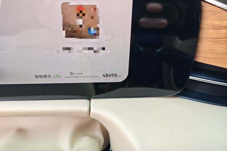 Used Hima AITO M7 2024 1.5T Rear-Drive Plus Version 5 Seats Odometer Close Up