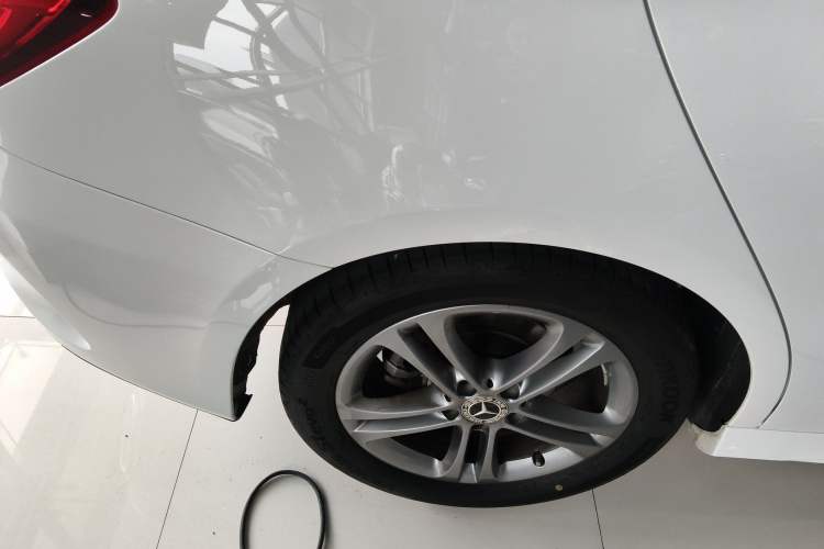 Used Mercedes-Benz A-Class 2022 A 180 L Sport Sedan Right Rear Wheel Hub