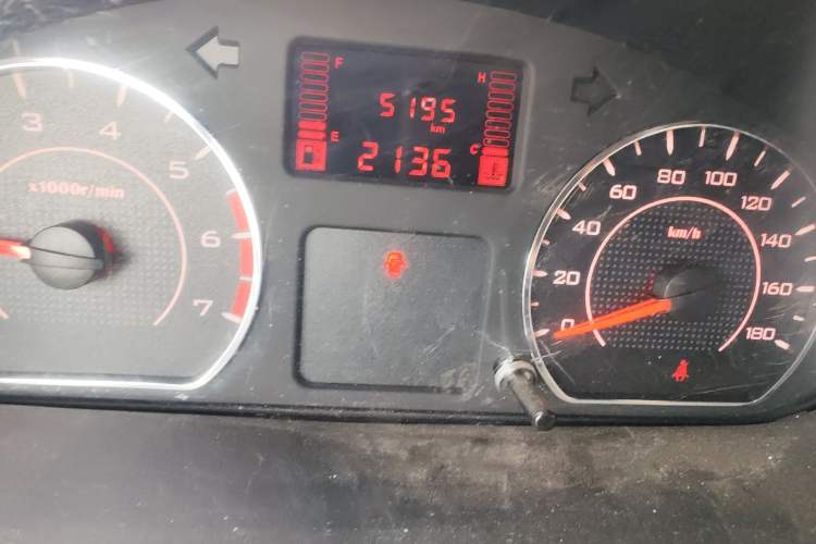 Used Wuling Hongguang V 2022 1.5L Jingqu Edition Electric-Assist LAR
