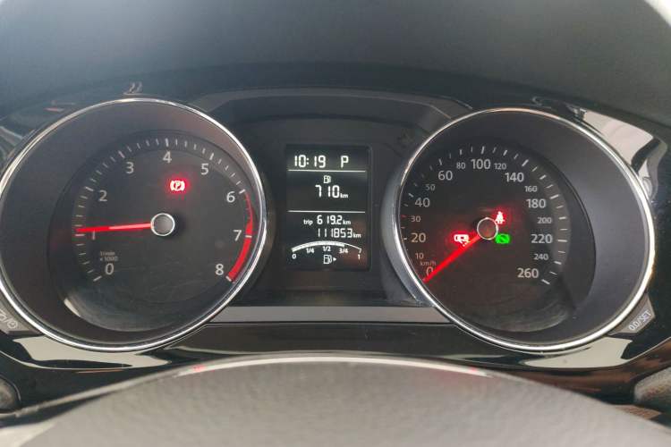 Used Volkswagen Sagitar 2018 1.6L Automatic Comfort Model Instrument Cluster