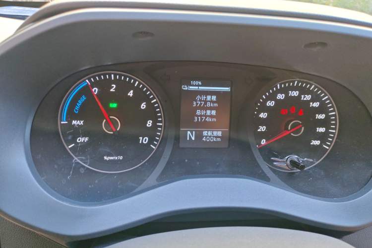 Used Wuling Yangguang 2025 Model 400km Bus Edition—Comfort Edition