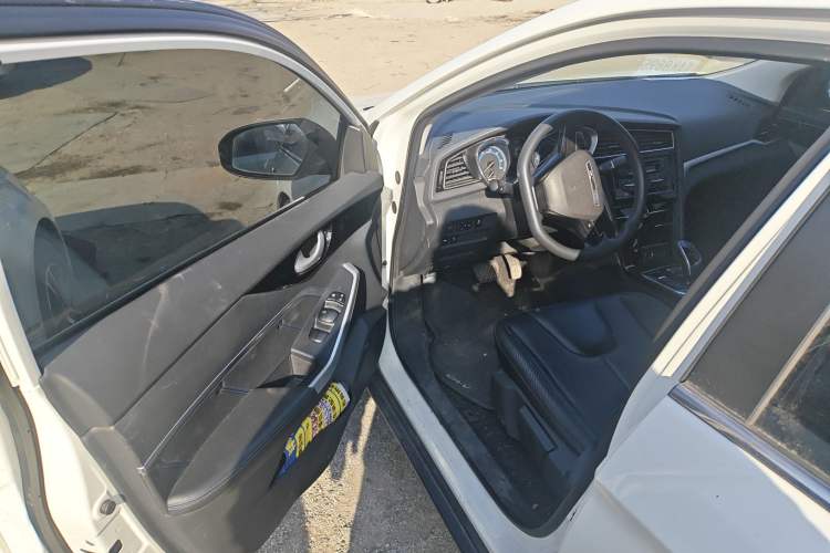 Used Venucia Venucia D60EV 2022 Standard Range Smart Drive Version
