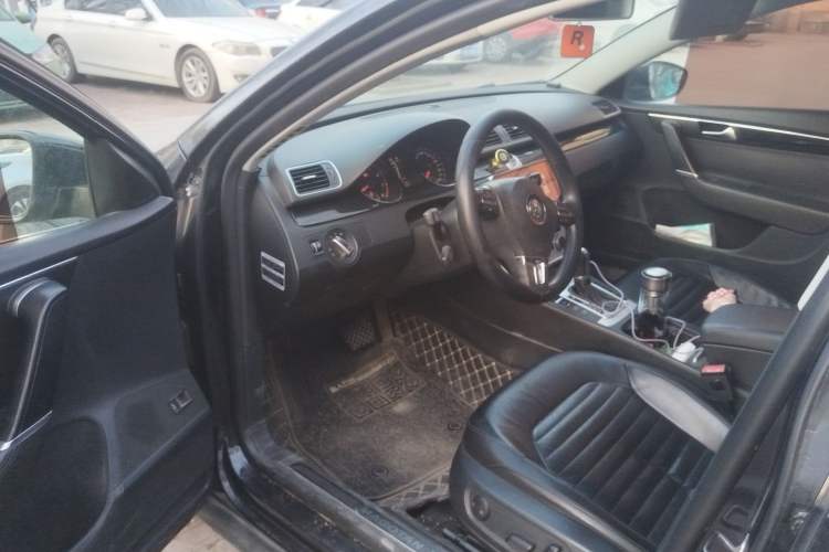 Used Volkswagen Magotan 2013 1.8TSI Luxury Model Driver Seat