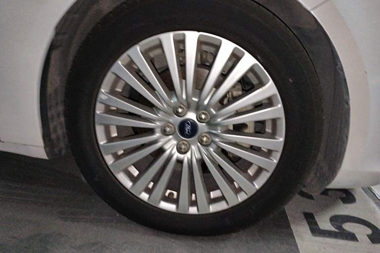 Used Ford Taurus 2015 EcoBoost 245 Luxury Model