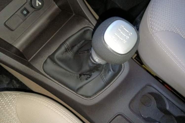 Used Wuling Hongguang 2021 1.5L Revised S Standard Version Hydraulic-Power-Assisted LAR