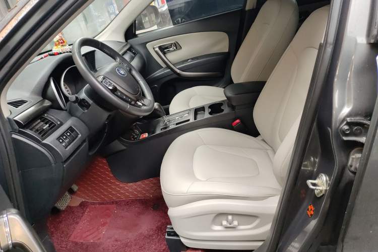 Used Bestune X80 2015 1.8T Automatic Luxury Model
