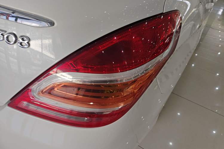 Used Peugeot 308 2014 Enjoyment Edition Classic 1.6L Automatic Fashion Model
