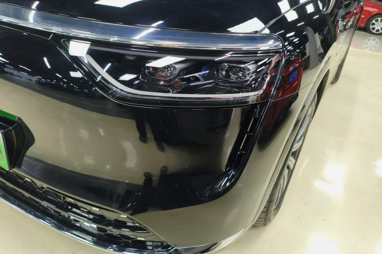 Used Hima AITO M8 2025 Extended-Range Max+ Version 53.4 kWh 6-Seater Edition