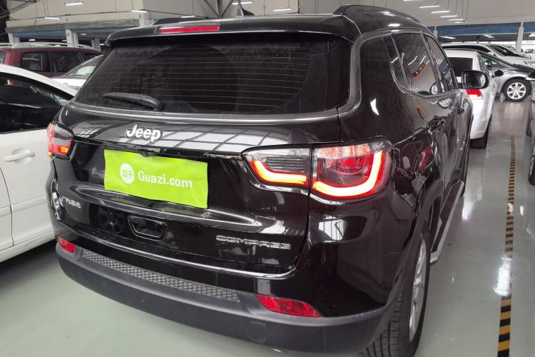 Used Jeep Compass 2020 220T Automatic Leading Edition