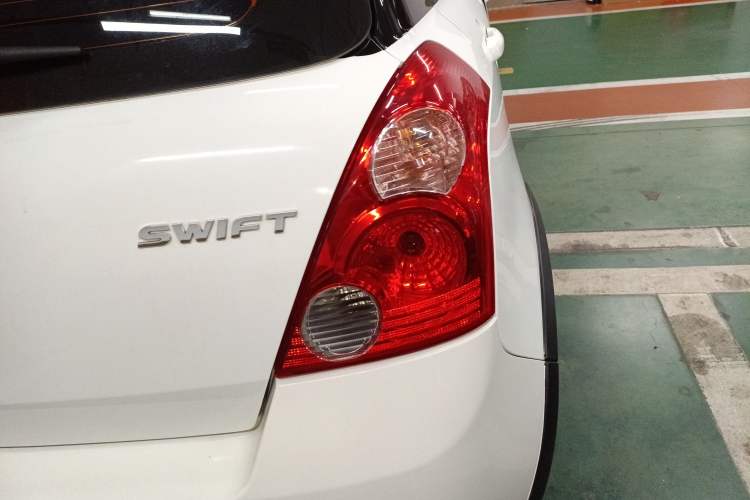 Used Suzuki Swift 2016 1.5L Automatic Fashionable Coolplay Edition Right Rear Taillight