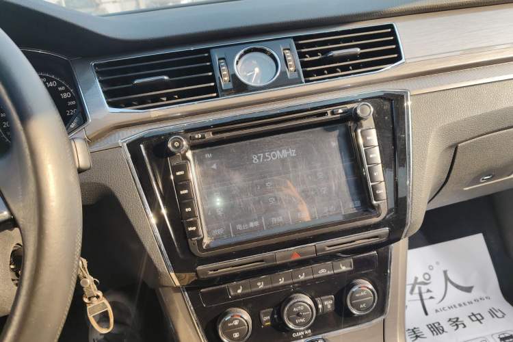 Used Volkswagen Passat 2016 330TSI DSG Luxury Edition